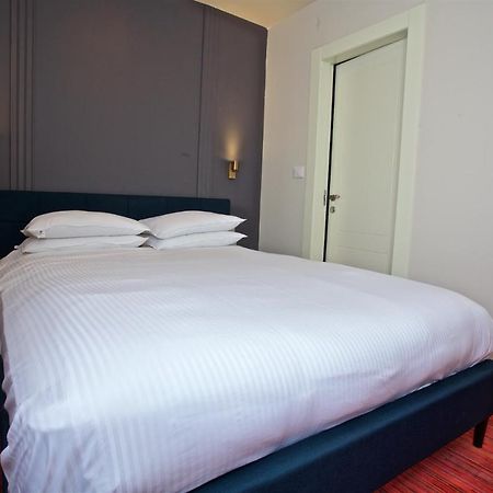 Moon Tlv - 4Th Floor Hotel Tel Aviv Exterior photo